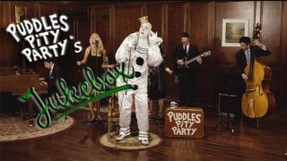Puddles Pity Party goes Jukebox