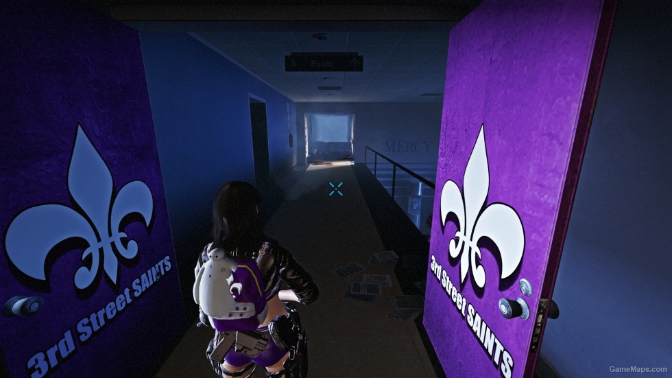"3rd Street SAINTS" wooden door