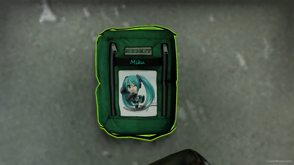 Cedric's green Medkit with Miku