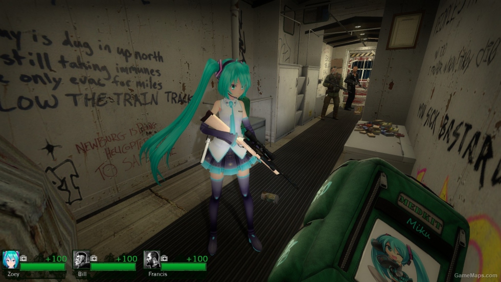 Cedric's green Medkit with Miku