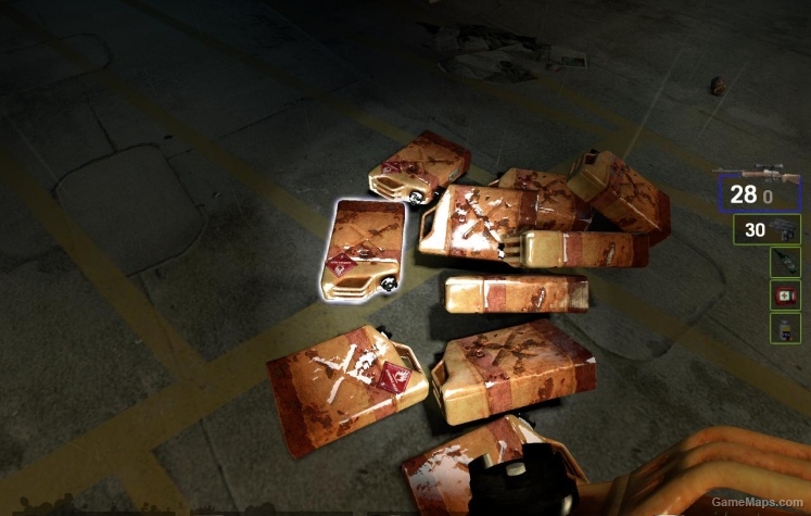 detailed rusty gascan yellow L4D1