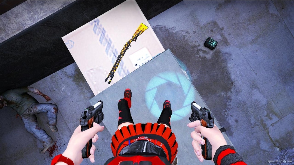 L4D-Foxy Red Bat replaces to Zoey