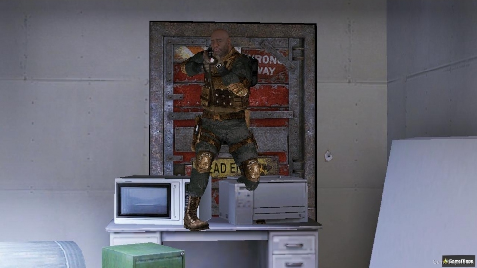 L4D1-U.S. Marine Coach replaces Louis