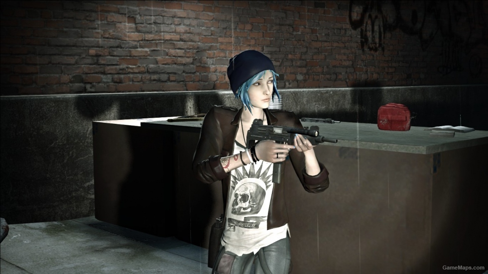 Chloe Replaces Zoey
