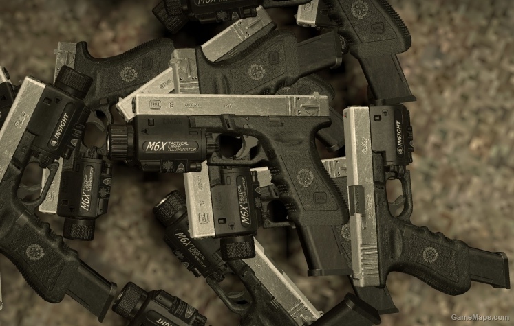 Chrome Hellsing Glock18 (smg replacement)