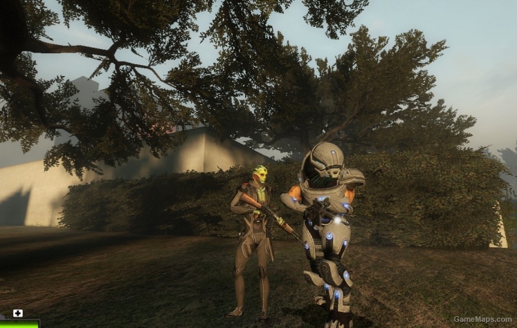 Grunt With helmet-coach
