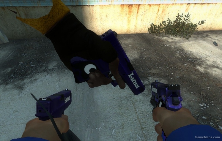Luna Pistols