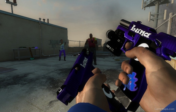 Luna Pistols