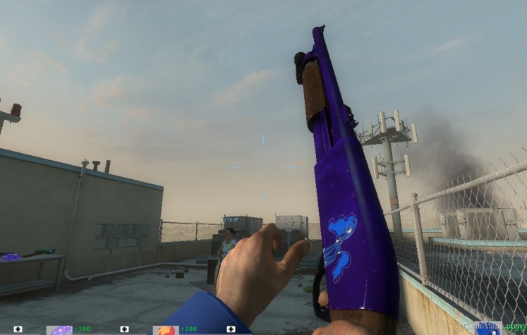 Luna Wood Shotgun