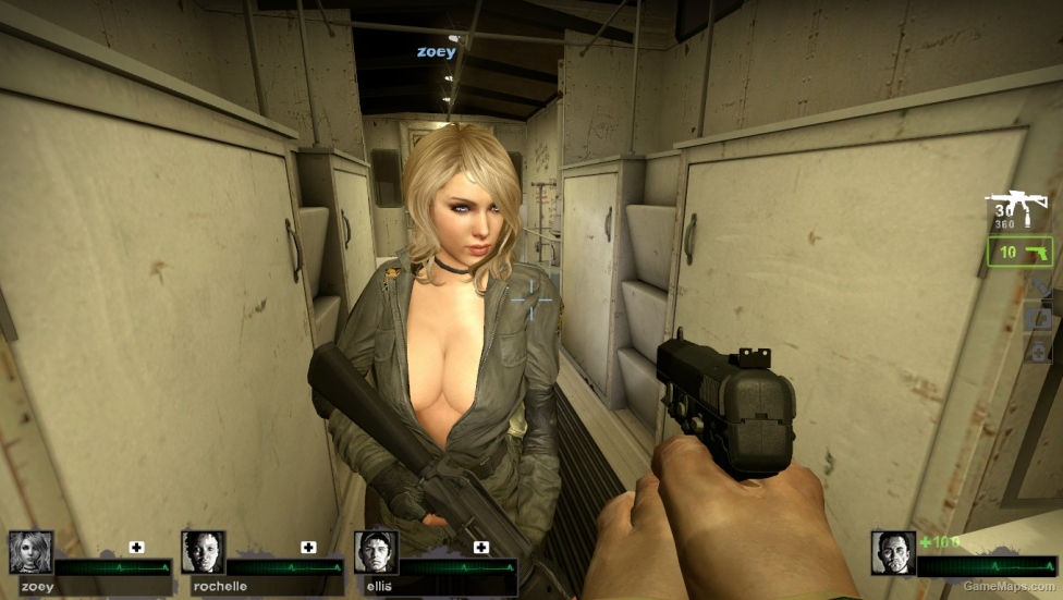 Sniper Wolf Zoey_red lipstick