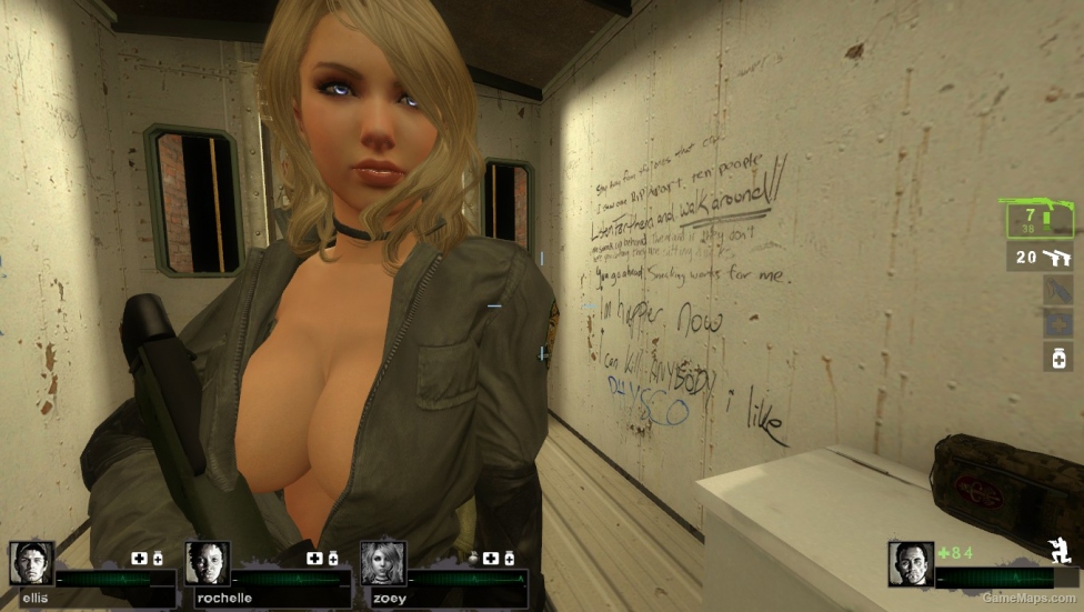 Sniper Wolf Zoey_red lipstick