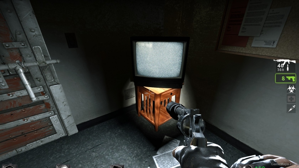 Splayn End Table (End Table)