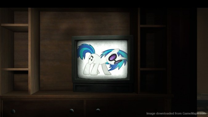 Vinyl Scratch on TV (L4D1)