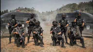 China Special Police[L4D2 Survivors]
