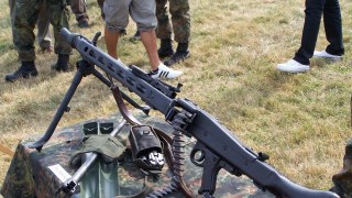 MG42 in 7.62NATO conversion script and HUD